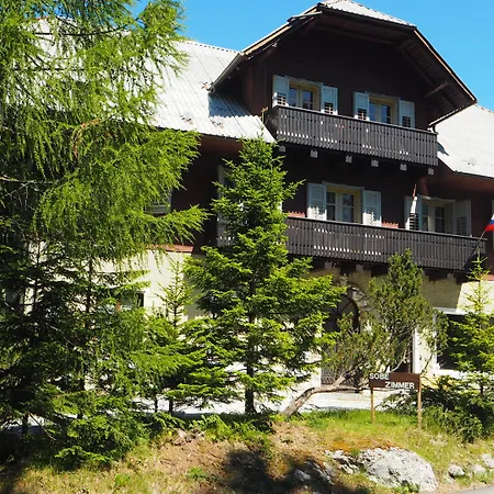Koman 3* Zgornje Jezersko
