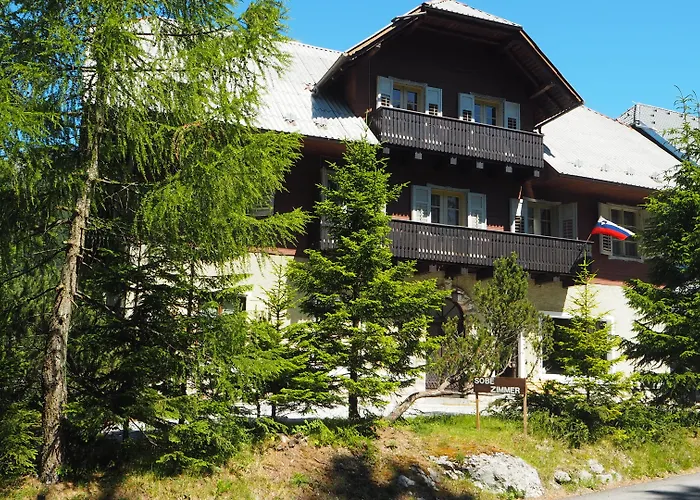 Koman 3* Zgornje Jezersko