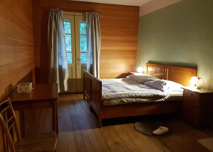 Koman Bed & Breakfast