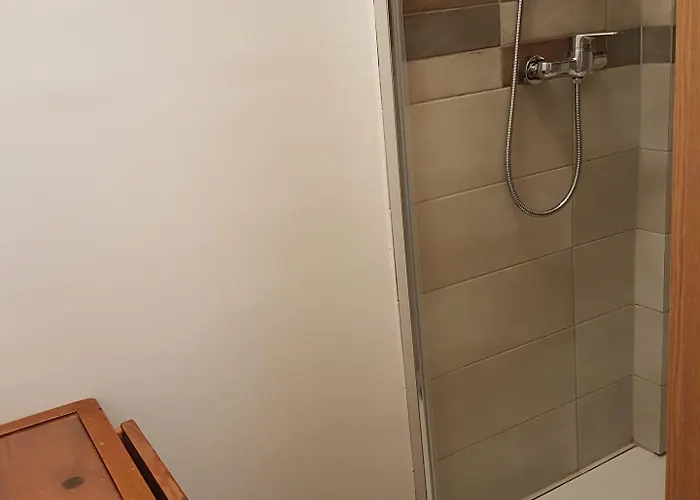 Koman زغورنجي جيزرسكو