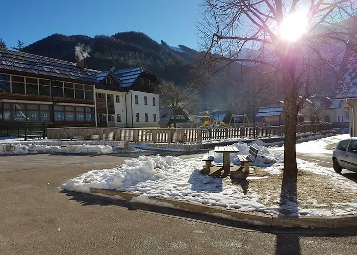 Koman Zgornje Jezersko